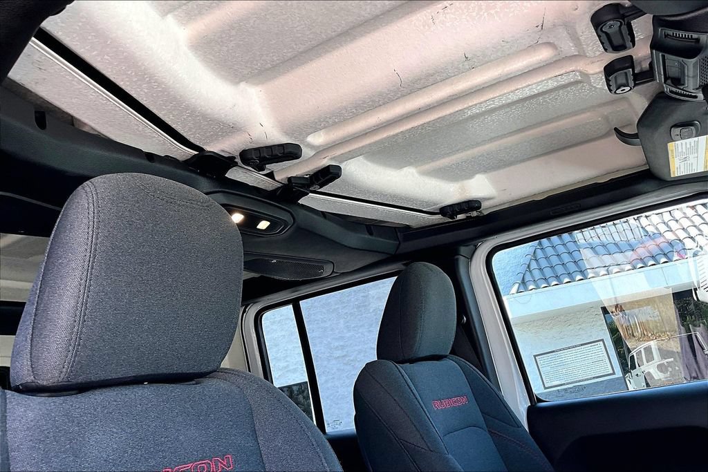 Certified 2025 Jeep Wrangler Unlimited Rubicon w/ Convenience Group AWD/4WD image 14