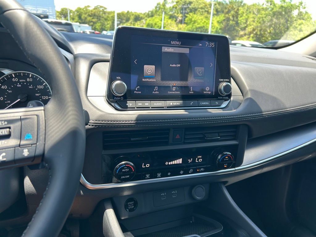 New 2026 Nissan Rogue SV AWD/4WD image 31