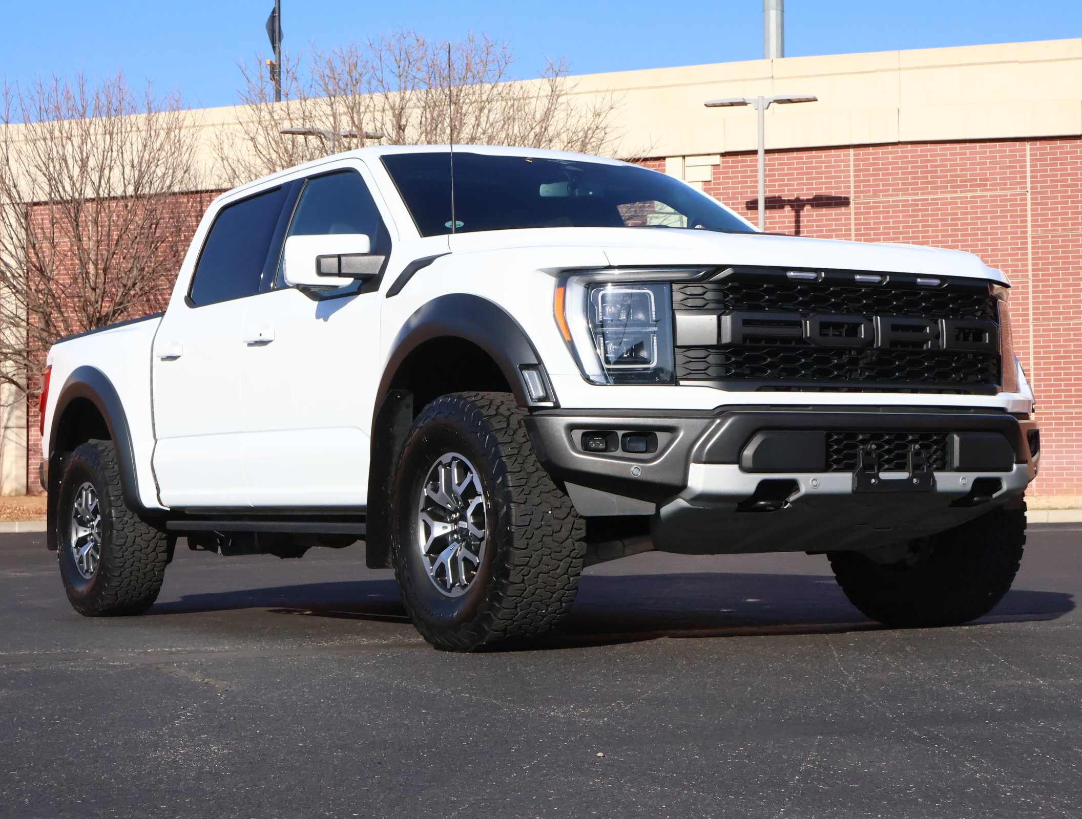 Used 2023 Ford F150 Raptor image 1