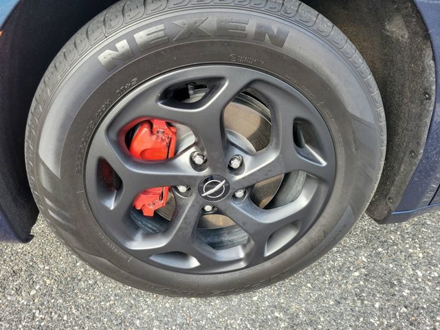 Used 2022 Chrysler Pacifica Limited w/ S Appearance Package image 12