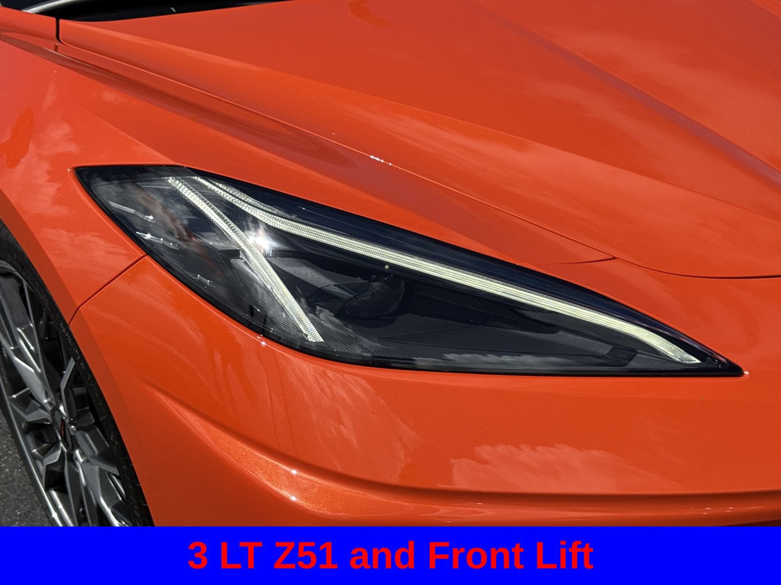 Used 2025 Chevrolet Corvette Stingray Premium Conv w/ Z51 Performance Package RWD image 10
