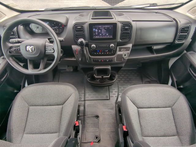 Used 2025 RAM ProMaster 2500 w/ Convenience Group image 16