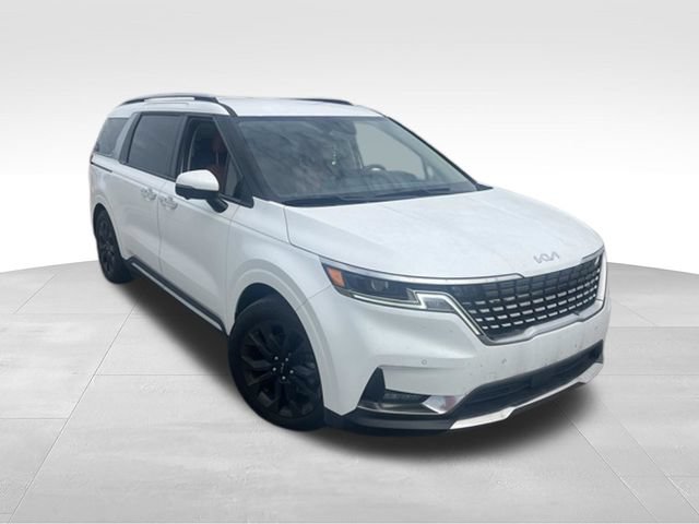 Used 2024 Kia Carnival SX FWD image 3