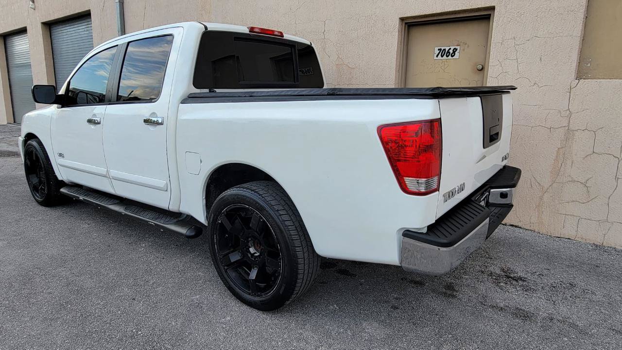 Used 2007 Nissan Titan SE RWD image 4