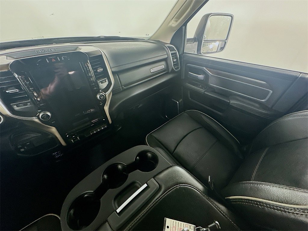 Used 2024 RAM 2500 Laramie image 11