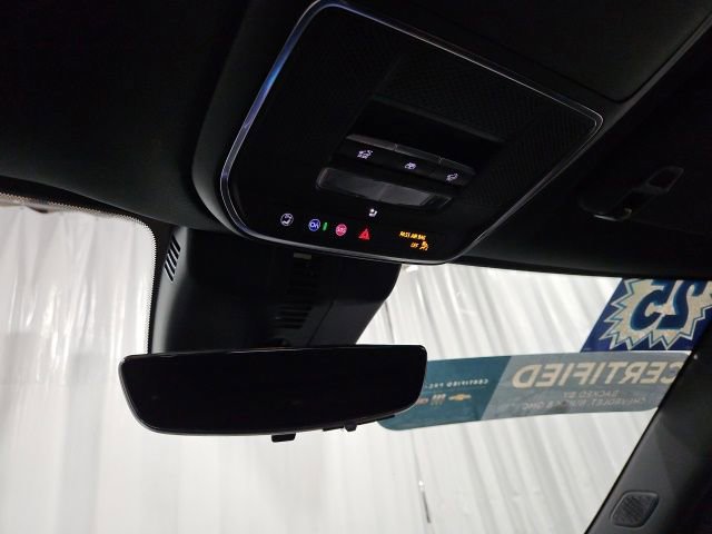 Certified 2025 Chevrolet Traverse RS w/ LPO, Floor Liner Package AWD/4WD image 32