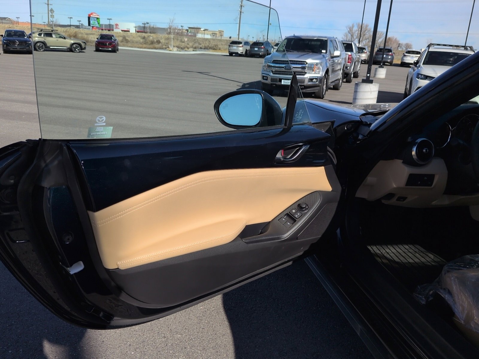 New 2026 MAZDA MX-5 Miata RF Grand Touring image 12