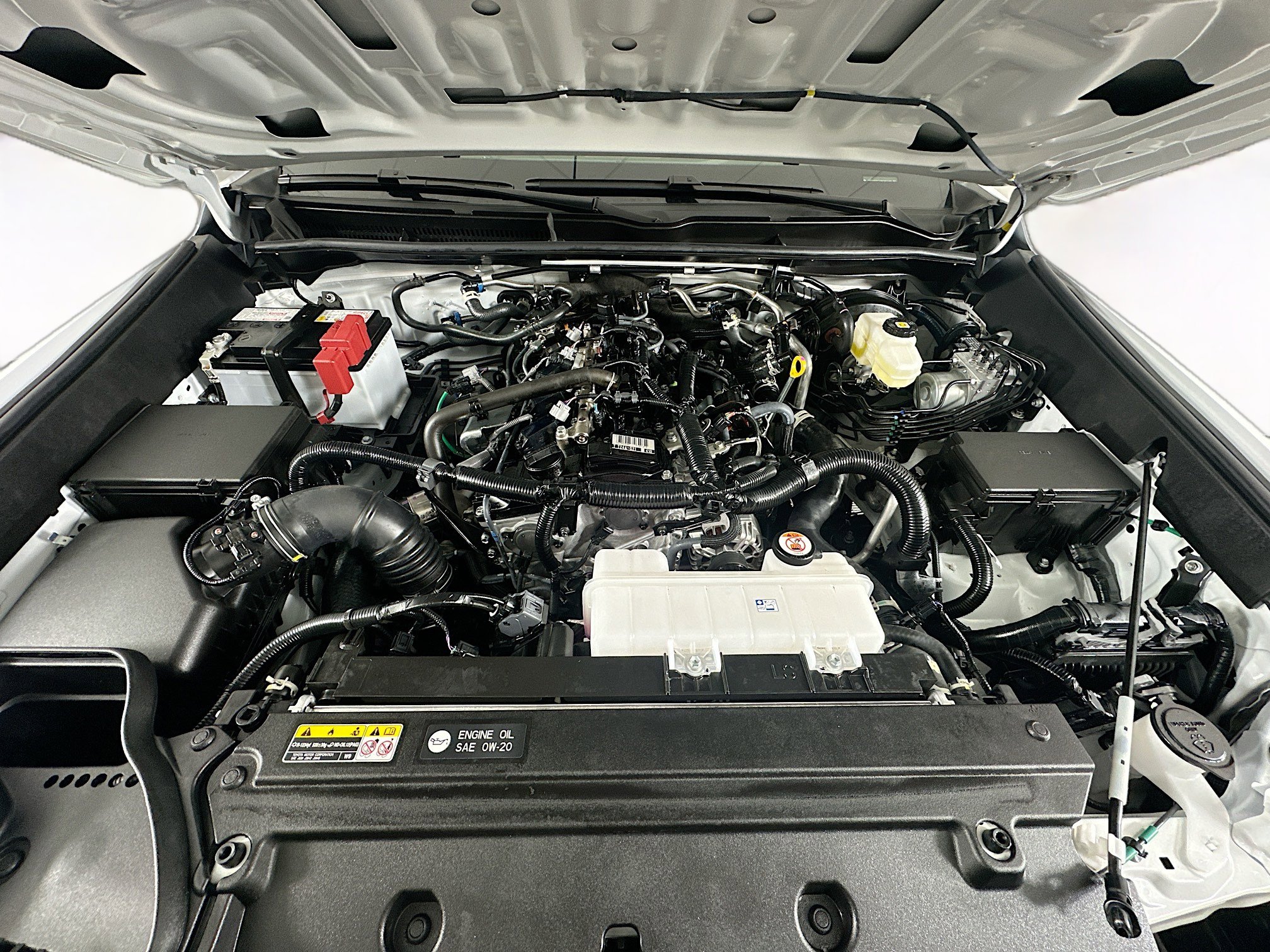 Used 2025 Toyota 4Runner SR5 image 32