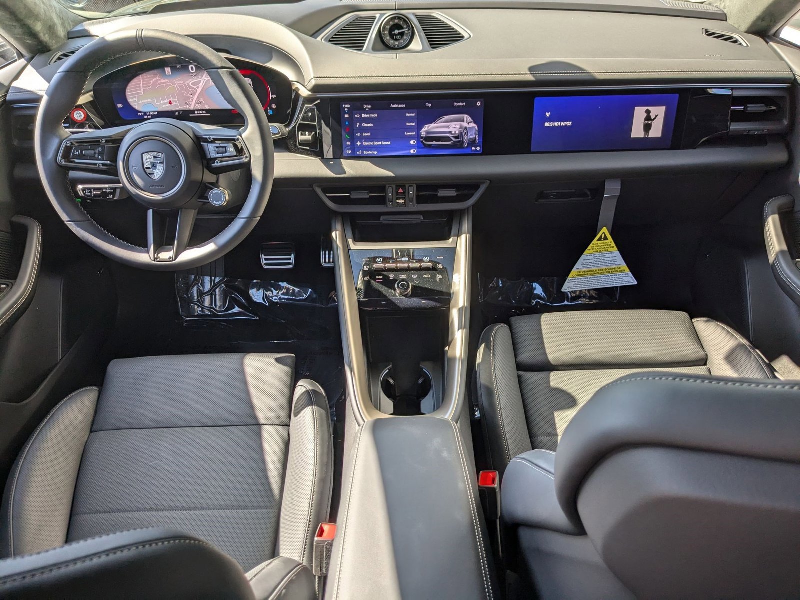 New 2024 Porsche Macan Turbo Electric image 23