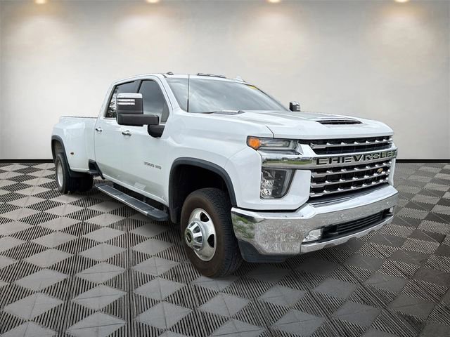 Used 2020 Chevrolet Silverado 3500 LTZ w/ LTZ Plus Package AWD/4WD image 3