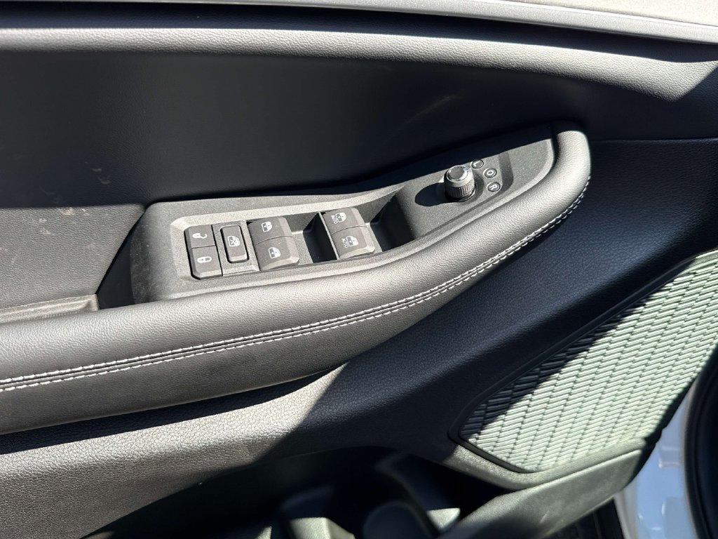 New 2027 Jeep Grand Cherokee Altitude AWD/4WD image 13