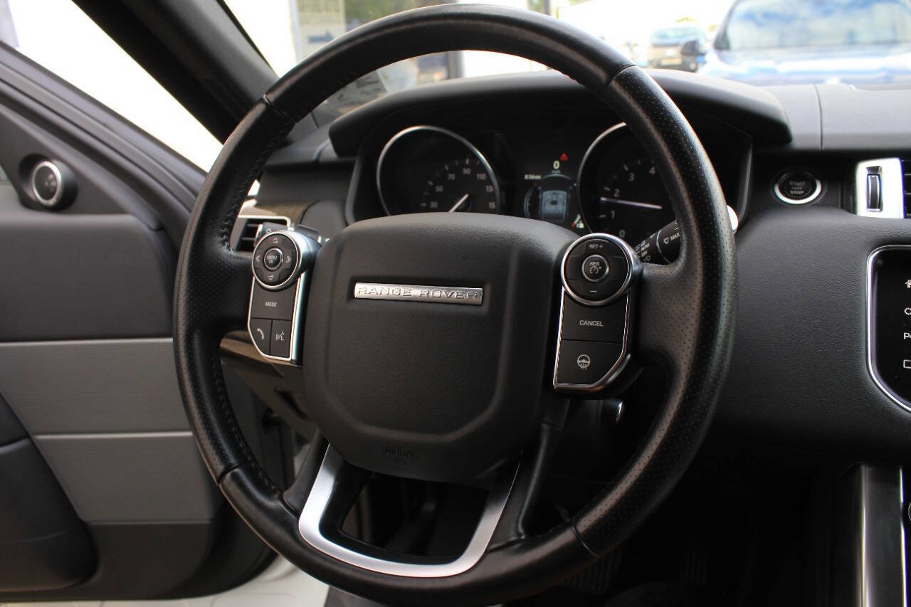 Used 2016 Land Rover Range Rover Sport HSE AWD/4WD image 24
