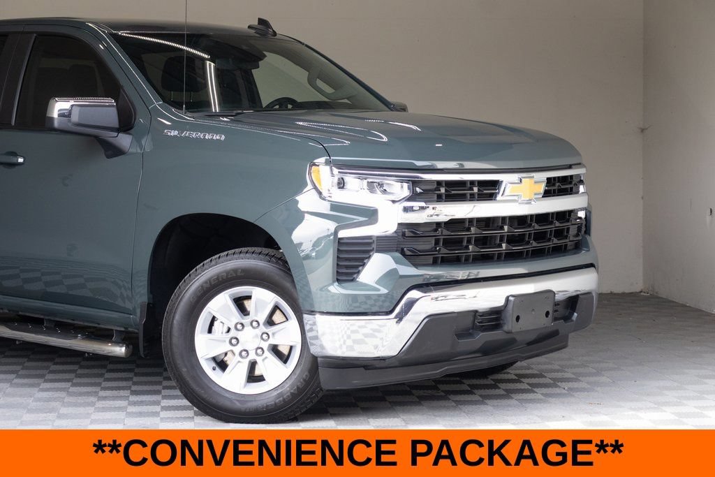 Used 2025 Chevrolet Silverado 1500 LT RWD image 3