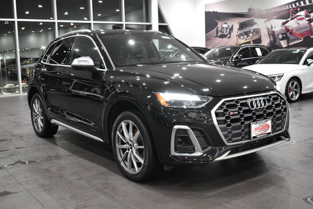 Used 2023 Audi SQ5 Premium Plus w/ Premium Plus Package image 4