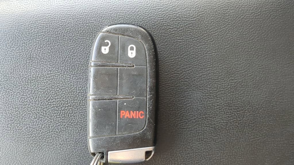 Used 2018 Dodge Journey Crossroad image 25