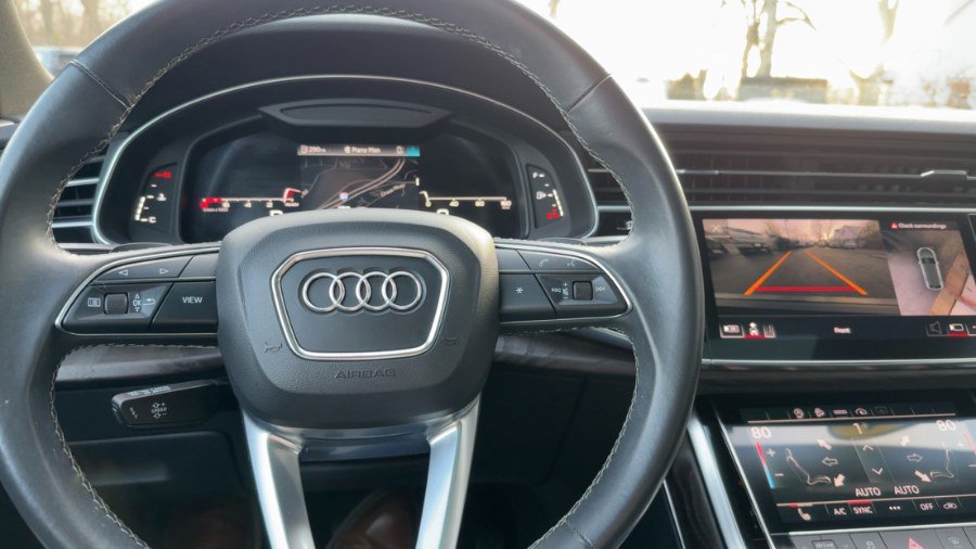 Used 2021 Audi Q8 Premium w/ Black Optic Package image 23