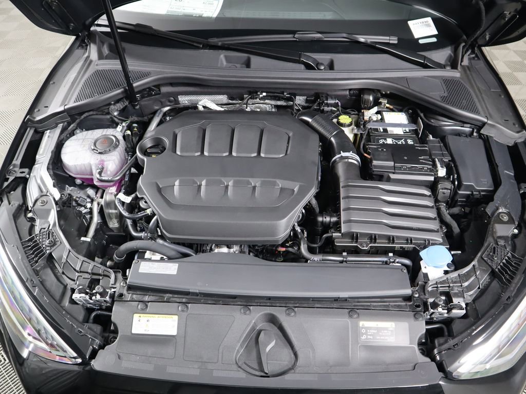 Used 2025 Audi A3 2.0T Premium image 31