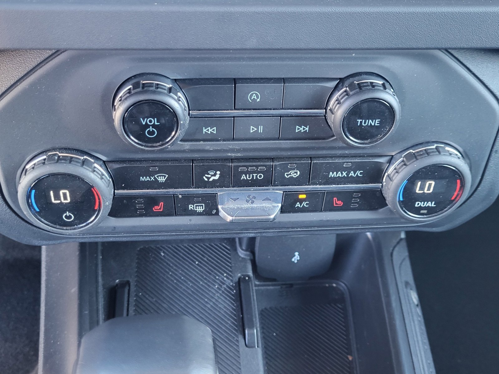 Used 2025 Ford Bronco Big Bend image 33