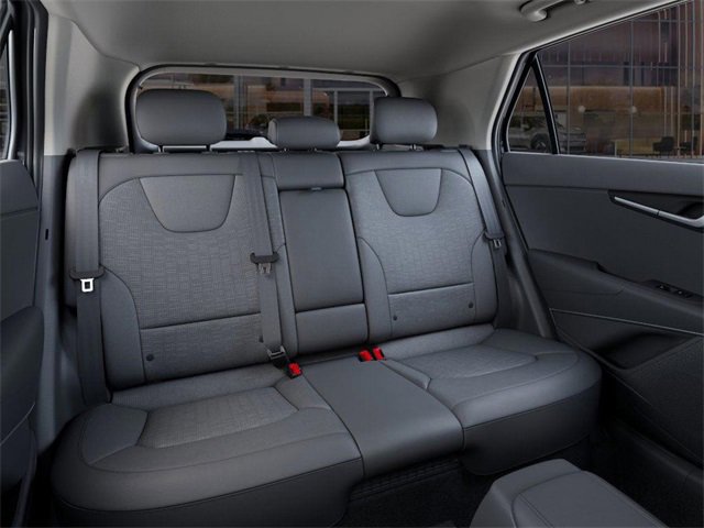 New 2025 Kia Niro SX Touring image 17