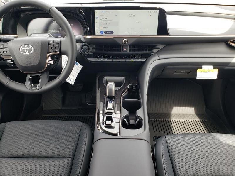 New 2026 Toyota Crown Signia AWD/4WD image 8