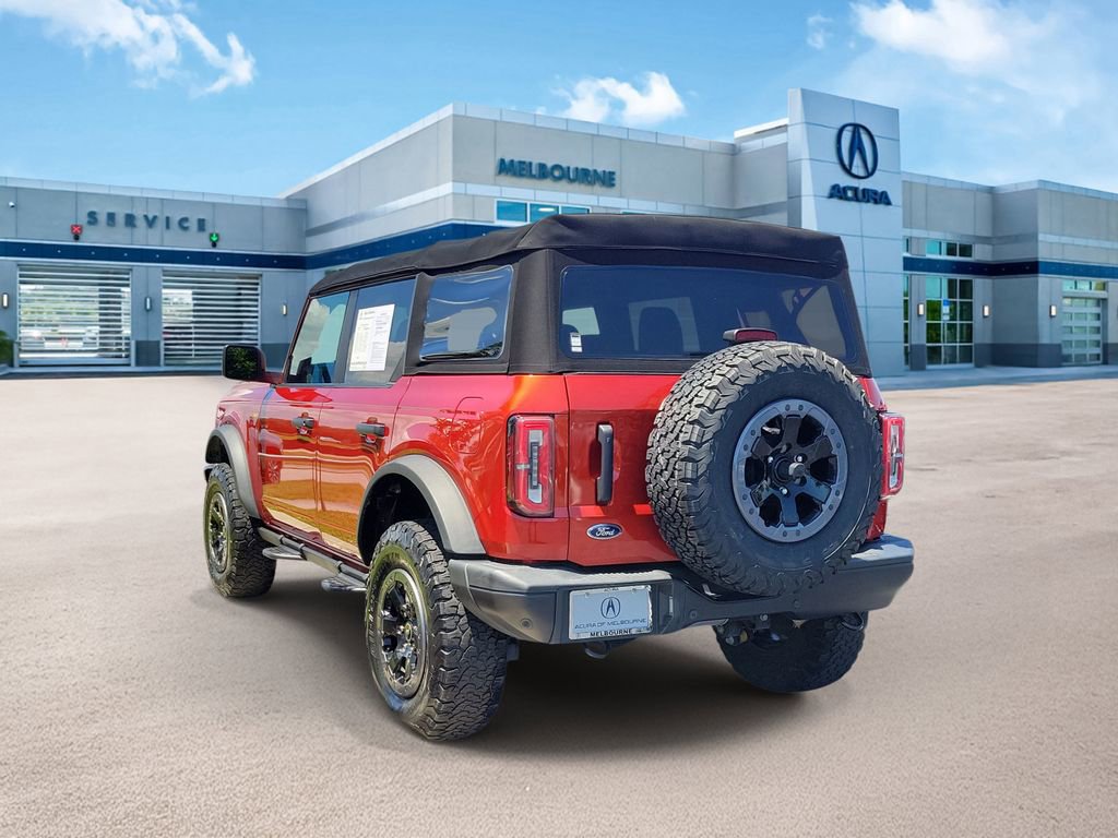 Used 2022 Ford Bronco Badlands image 3