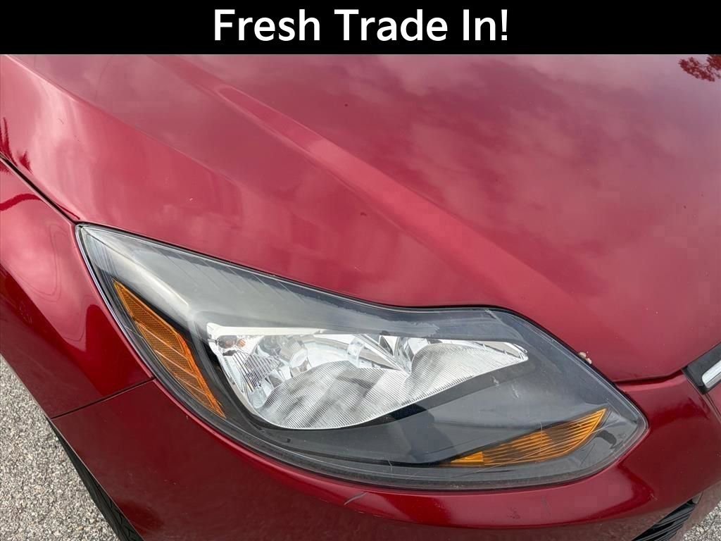 Used 2014 Ford Focus Titanium FWD image 5