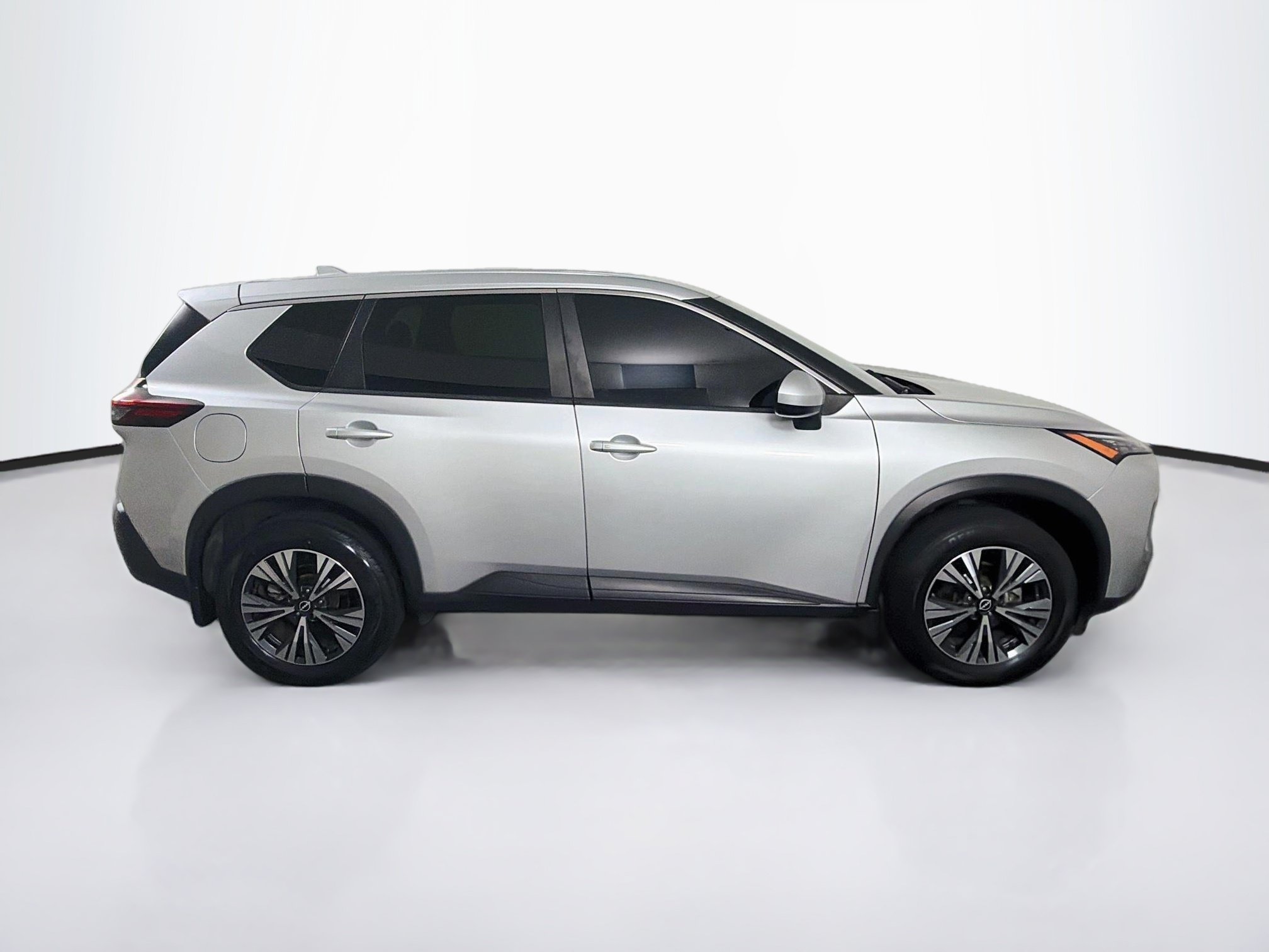Used 2023 Nissan Rogue SV AWD/4WD image 10