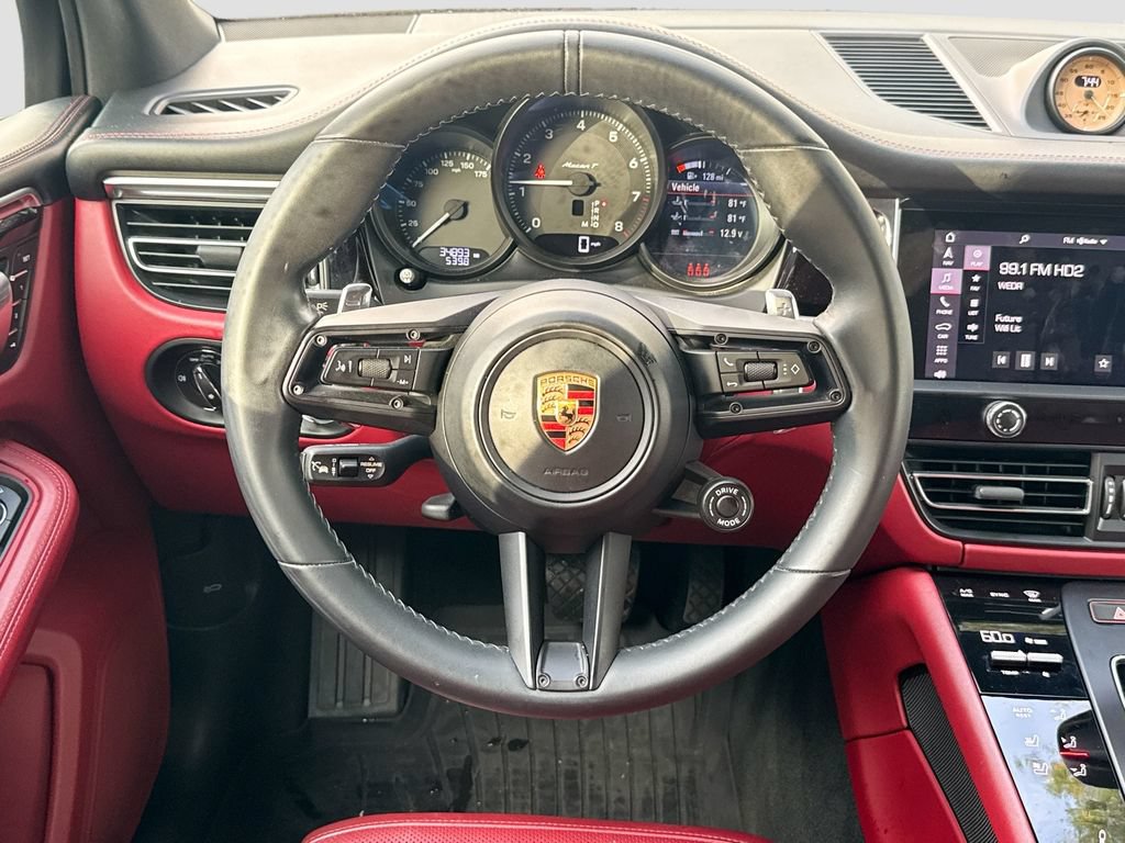 Used 2023 Porsche Macan Turbo AWD/4WD image 24