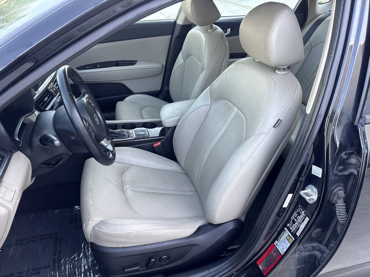 Used 2016 Kia Optima EX image 23