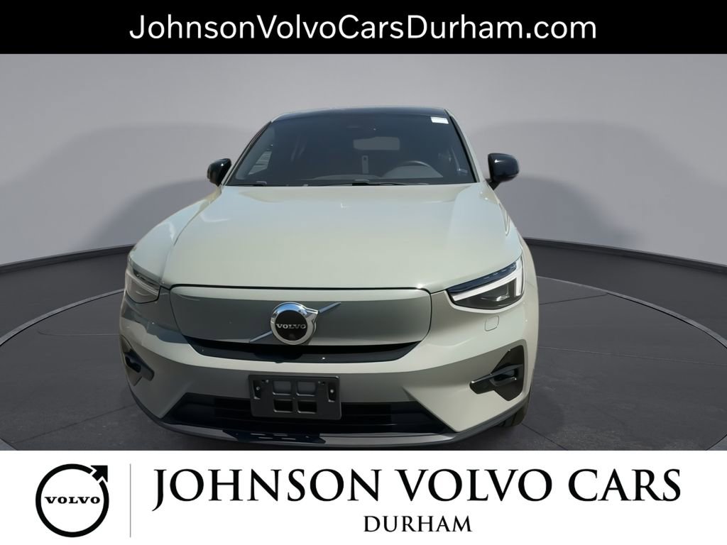 Used 2023 Volvo C40 P8 Recharge Ultimate w/ Protection Package Premier AWD/4WD image 3