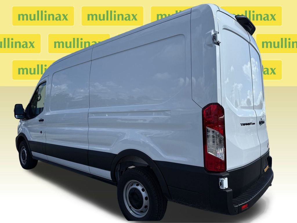 New 2026 Ford Transit 250 148 Medium Roof w/ Load Area Protection Package image 4