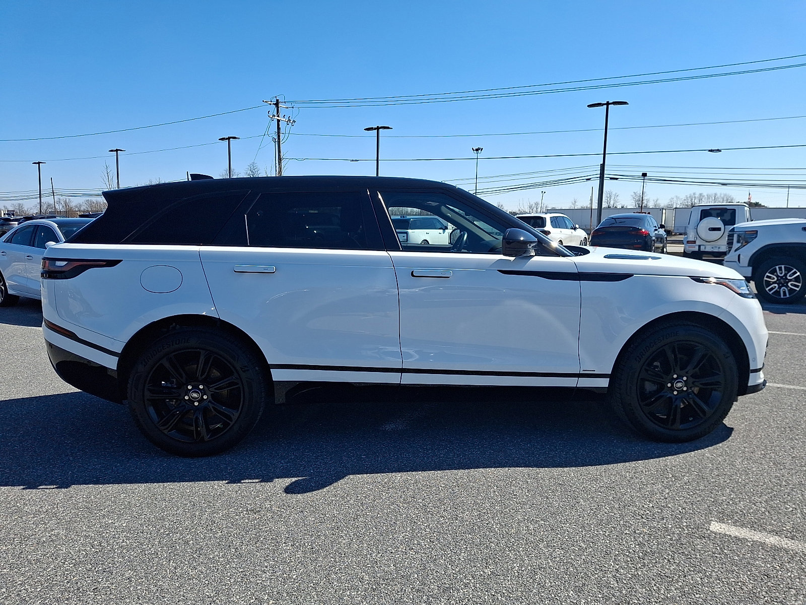 Used 2021 Land Rover Range Rover Velar R-Dynamic S image 7