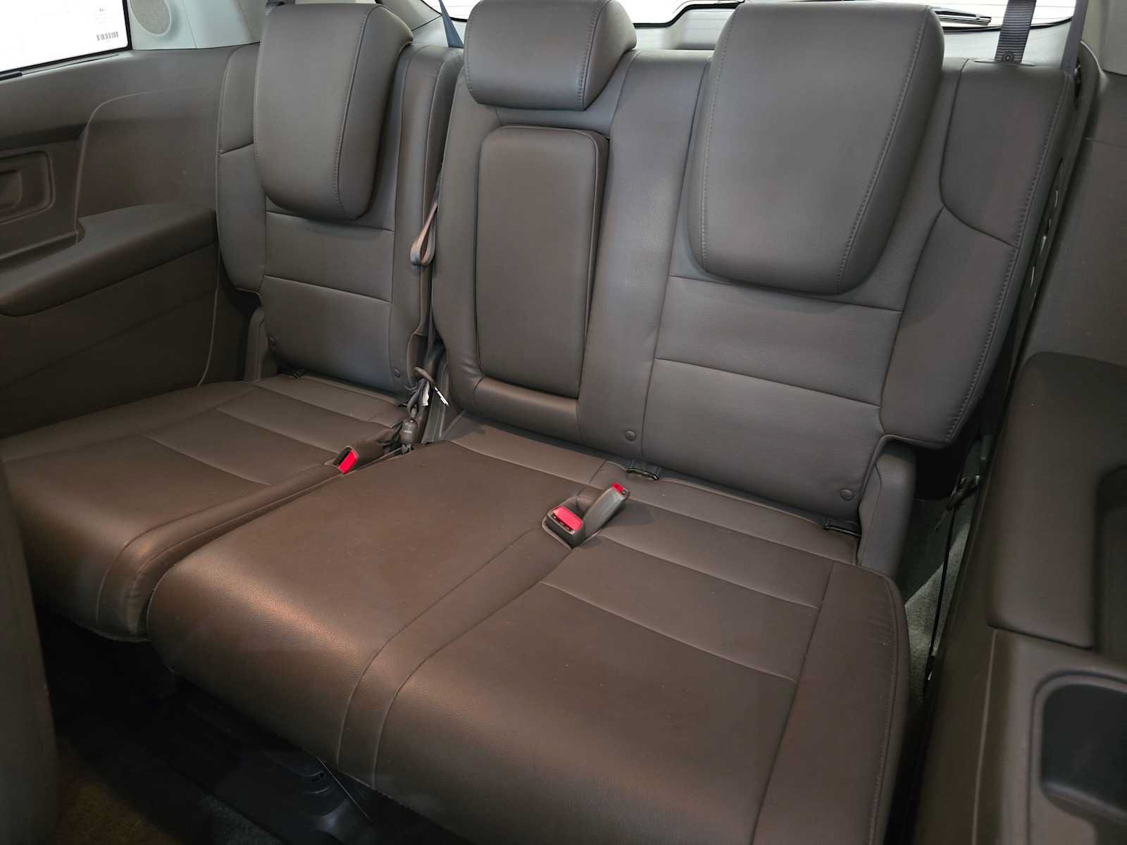 Used 2014 Honda Odyssey Touring image 26