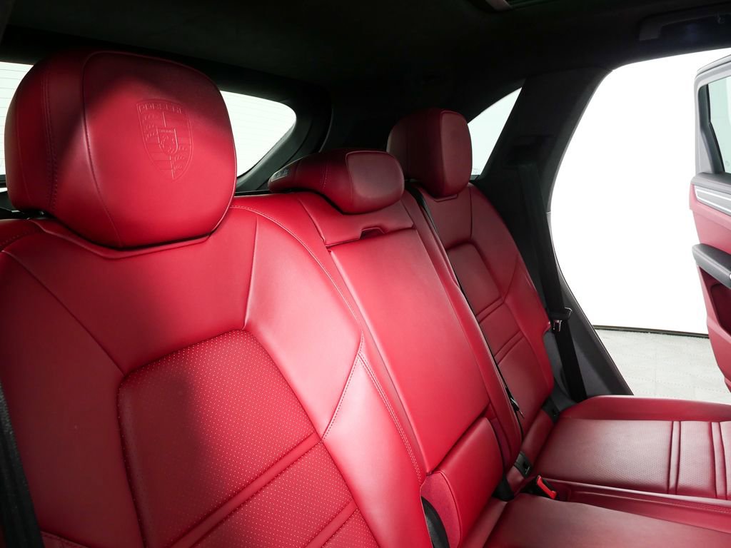 Certified 2021 Porsche Cayenne GTS AWD/4WD image 26