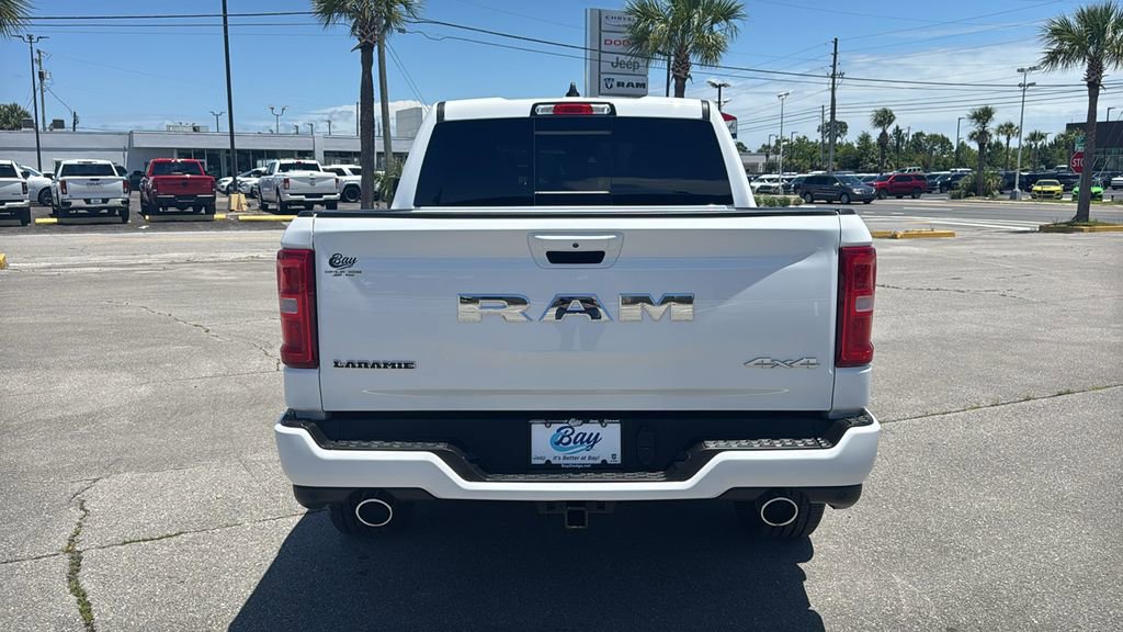 Used 2026 RAM 1500 Laramie w/ Laramie Preferred Package AWD/4WD image 4