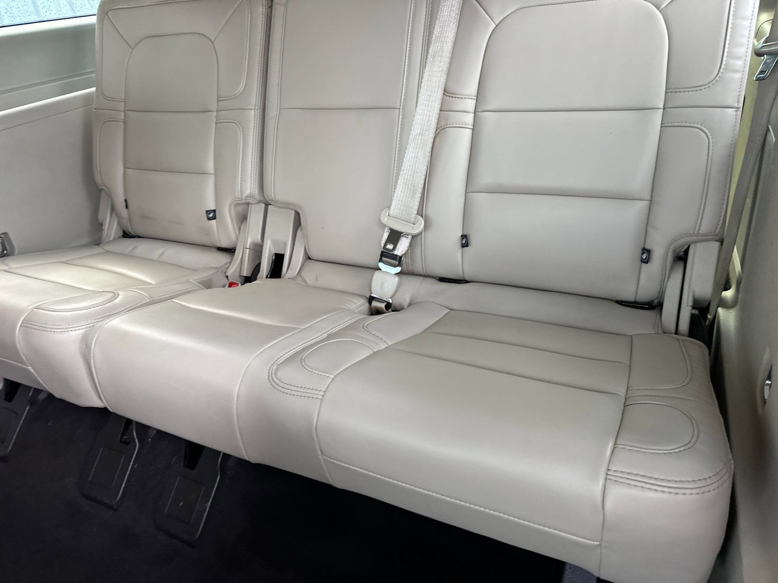 Used 2020 Lincoln Navigator L Reserve image 15