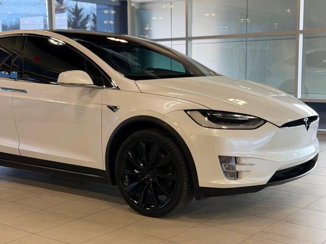 Used 2020 Tesla Model X AWD/4WD image 6