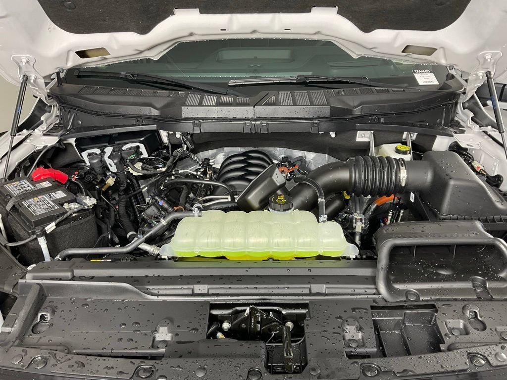 New 2026 Ford F150 Lariat w/ Equipment Group 502A High AWD/4WD image 9