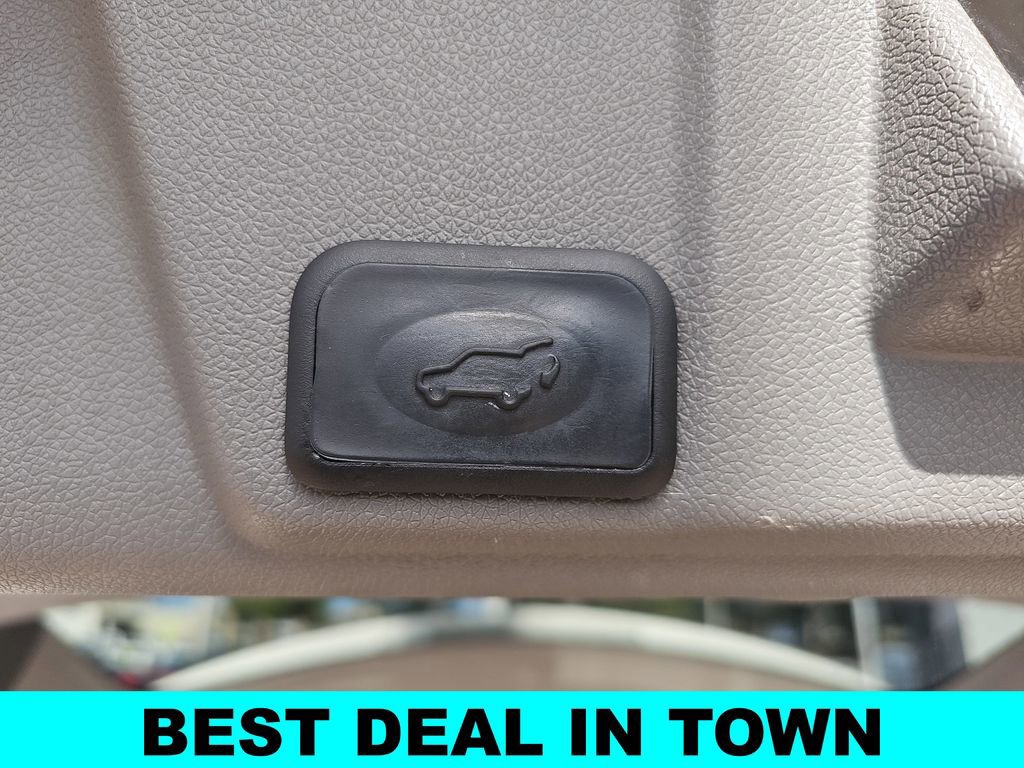 Used 2015 Chevrolet Traverse LTZ image 21