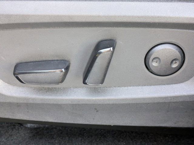 Used 2023 Nissan Pathfinder SL w/ Lighting Package (N92) image 18