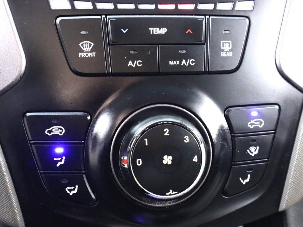 Used 2014 Hyundai Santa Fe Sport image 19