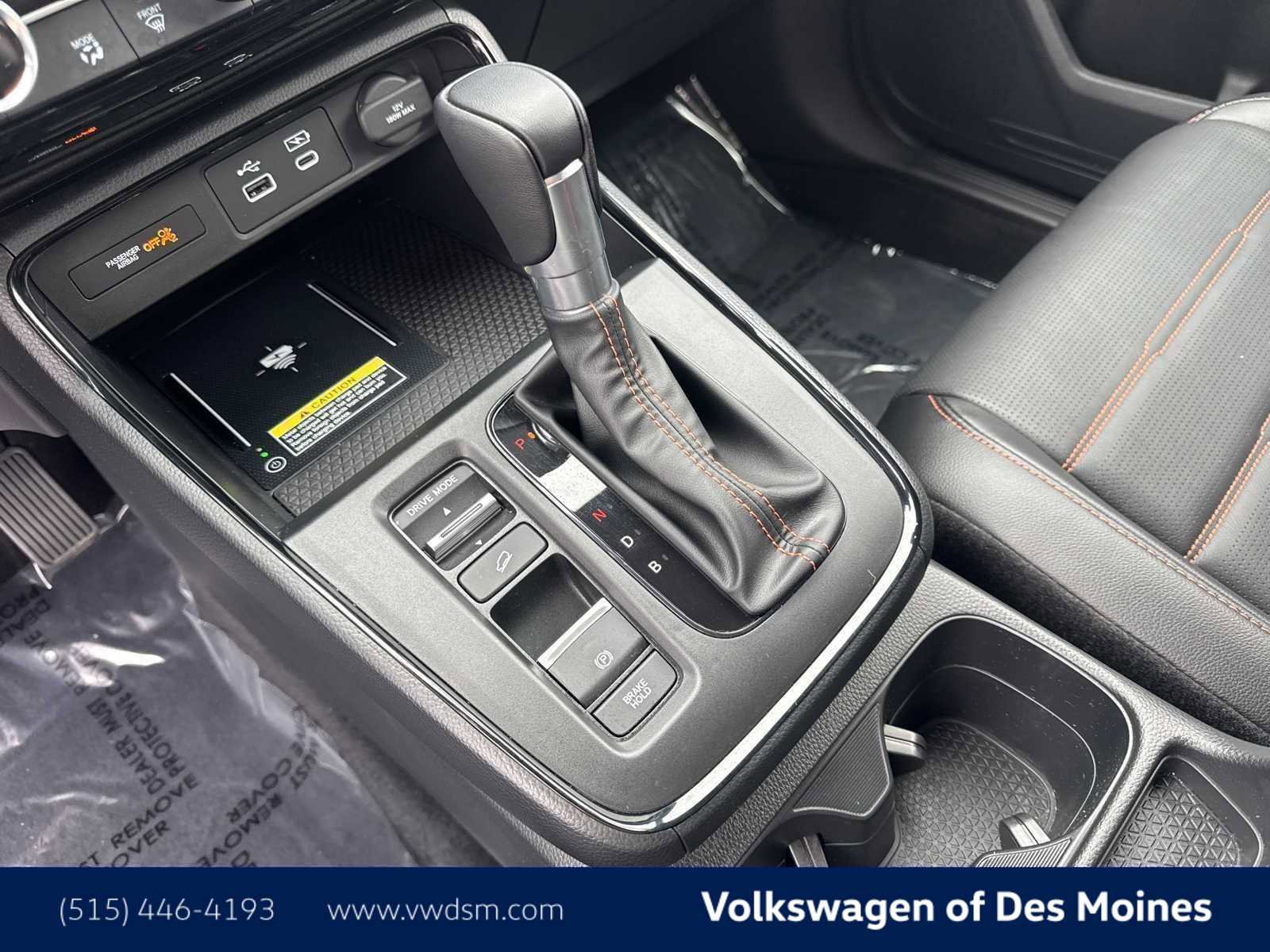 Used 2025 Honda CR-V Sport Touring image 16