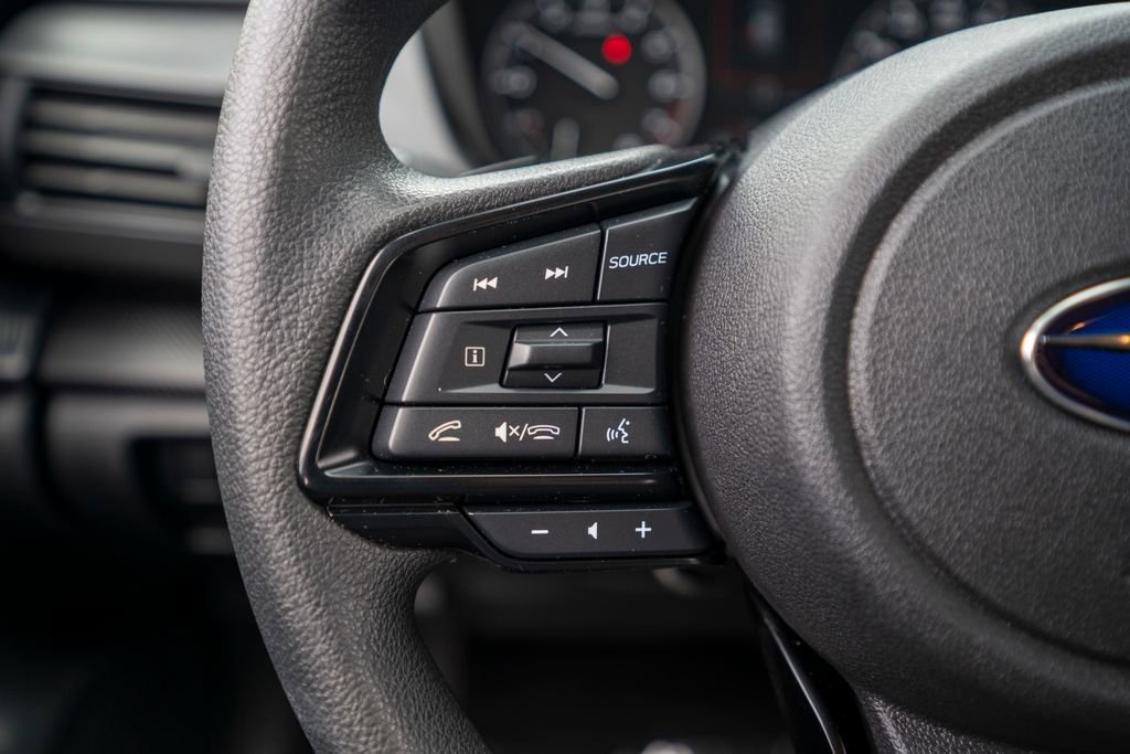 Used 2024 Subaru Crosstrek 2.0i Premium image 32