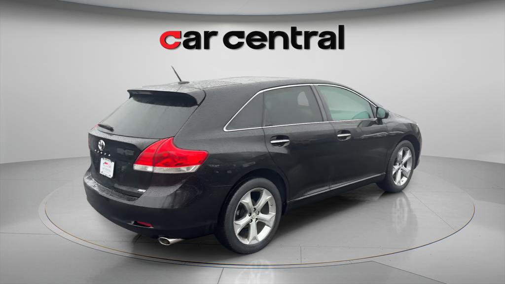 Used 2011 Toyota Venza AWD w/ Comfort Pkg image 5