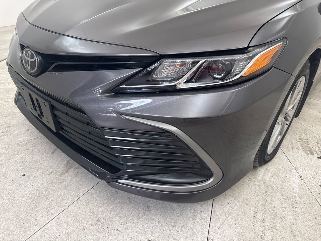 Used 2023 Toyota Camry LE FWD image 15