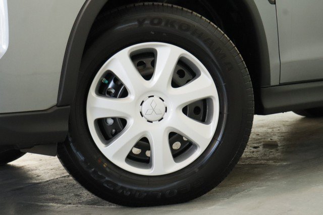 New 2027 Mitsubishi Outlander Sport FWD image 3