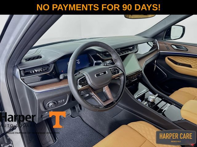 New 2025 Jeep Grand Cherokee Summit w/ Obsidian Package image 11