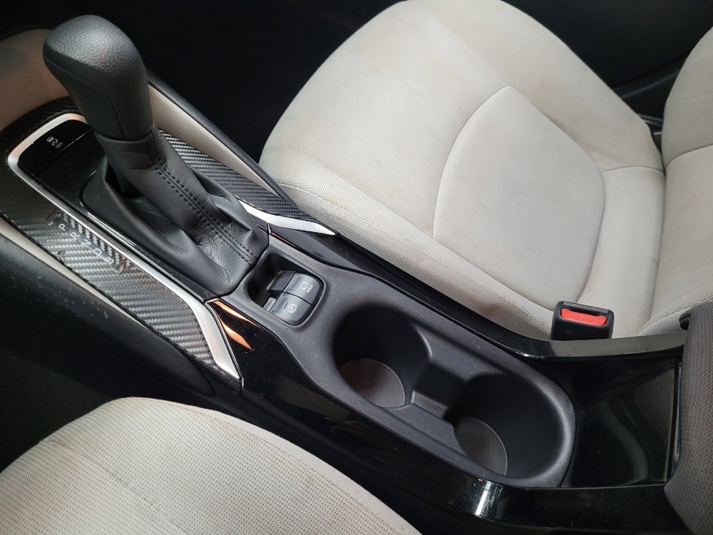 Used 2021 Toyota Corolla LE w/ Carpet Mat Package (TMS) FWD image 26