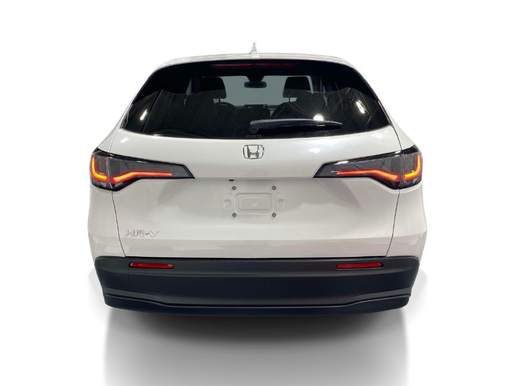 New 2027 Honda HR-V LX image 3