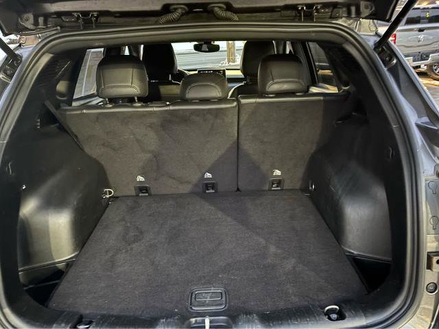 Used 2024 Jeep Compass Trailhawk image 9